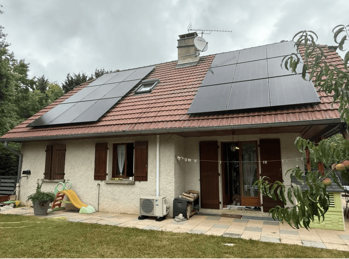 GEZIER ET FONTENELAY 70700.jpeg