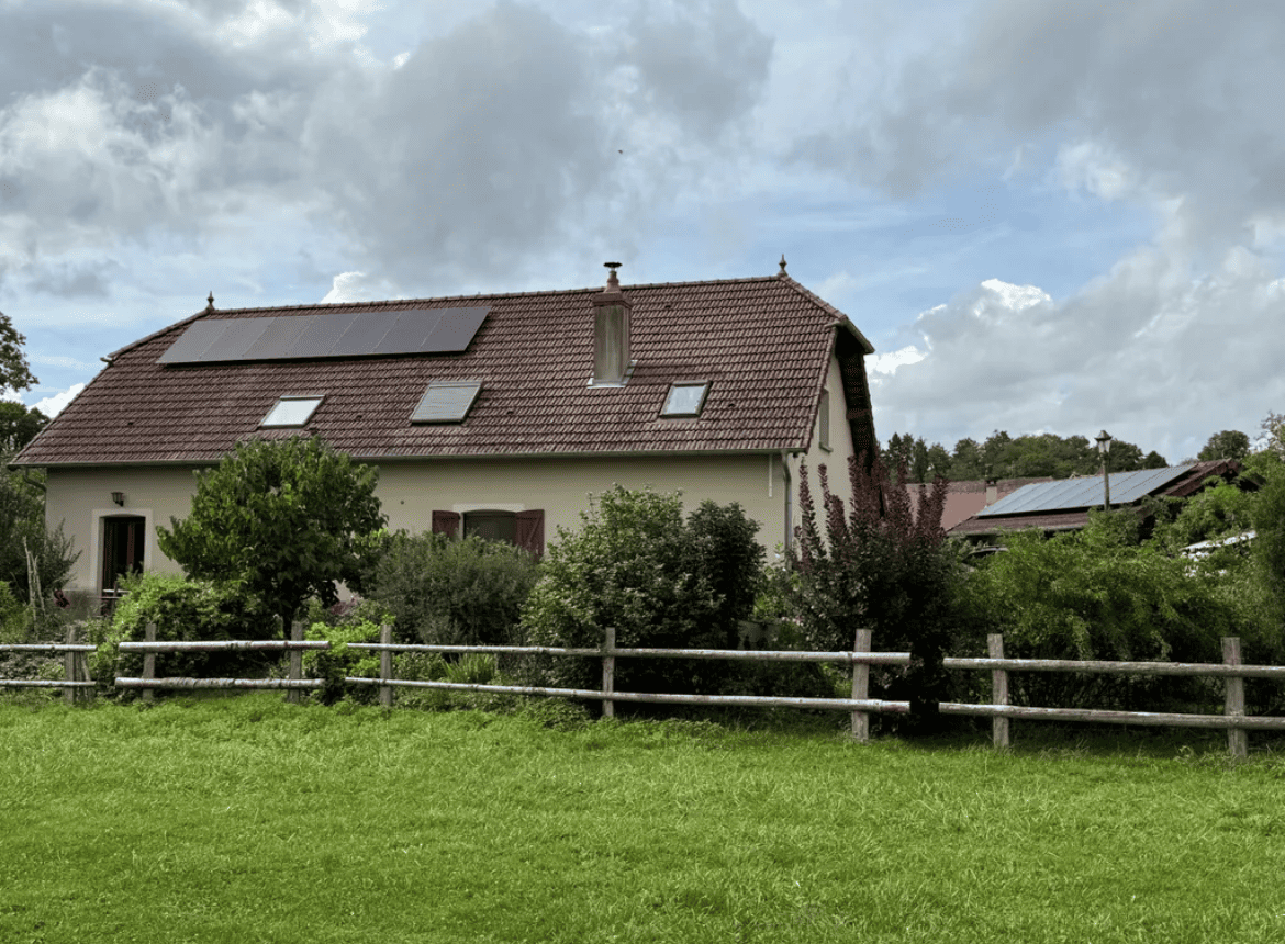 MOTEY BESUCHE 70140.jpeg